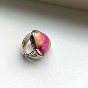Sterling Silver Rainbow Solar Quartz Ring. Size 7 1/2.
